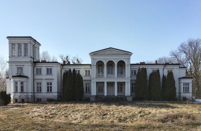 Palacio Lubstów, województwo wielkopolskie