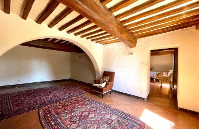 Villa histórica en venta Siena, Toscana:  RIF 2937 Wohnbereich mit Rundbogen