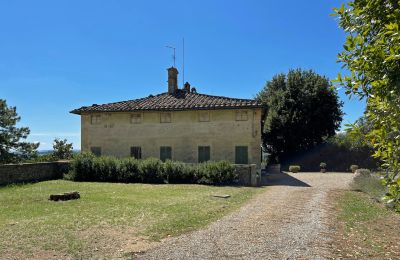 Villa histórica en venta Siena, Toscana:  RIF 2937 Haus und Zufahrt
