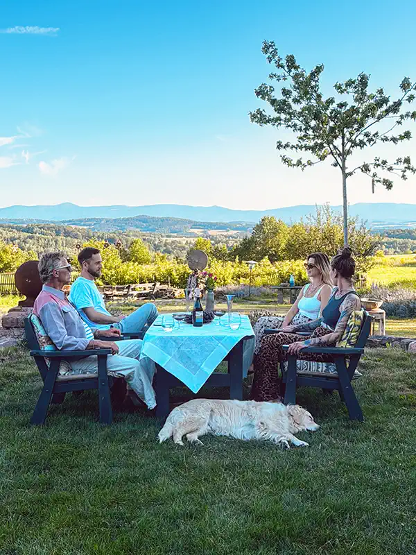 Naturaleza y descanso en Tarczyn, al pie de los Montes de los Gigantes
