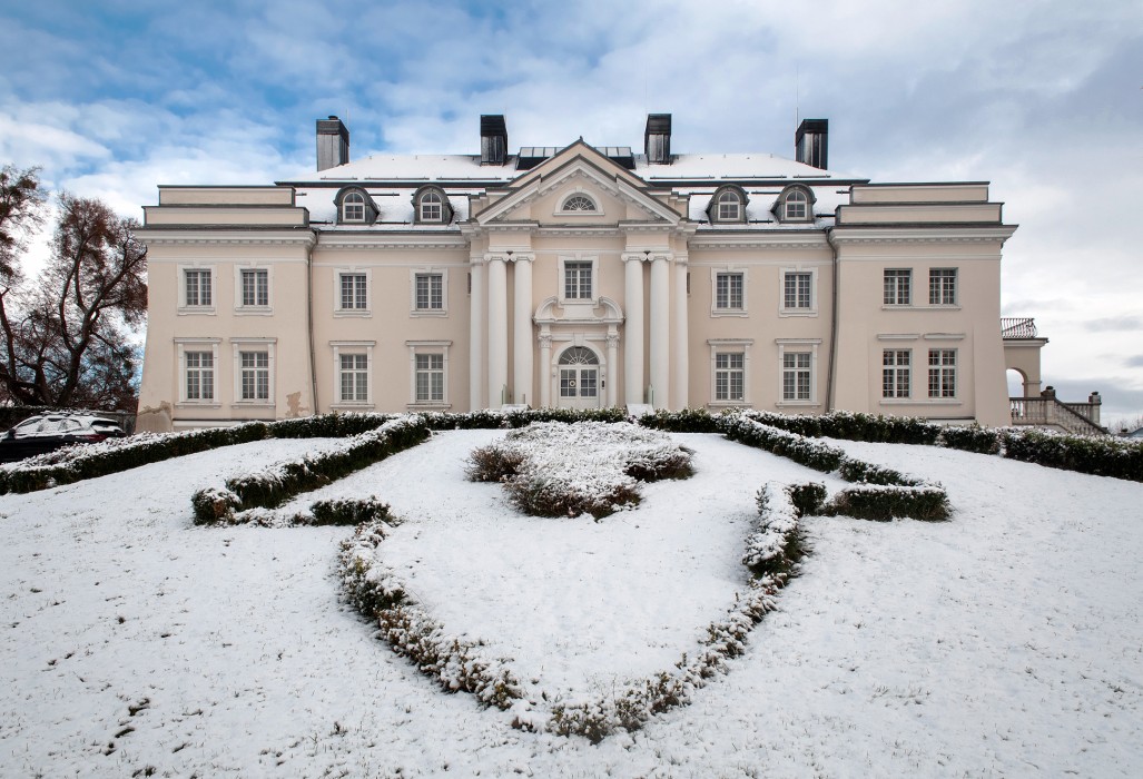 Palacio en Komierowo, Kujawsko-Pomorskie, Komierowo