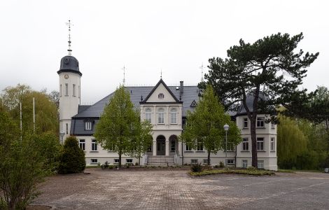 /pp/cc_by_nc_sa/thumb-deutschland-mecklenburg-vorpommern-klein-plasten-herrenhaus.jpg