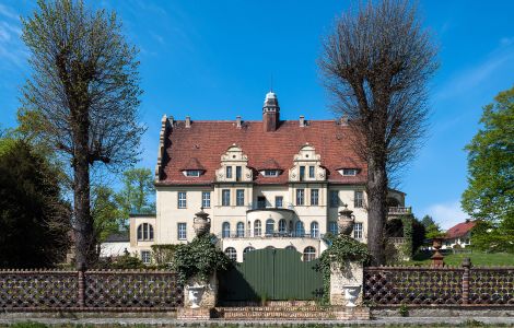 /pp/cc_by_nc_sa/thumb-deutschland-sachsen-weissig-schloss.jpg