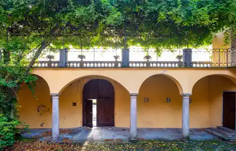 Castillos Palacios Casas señoriales Italia