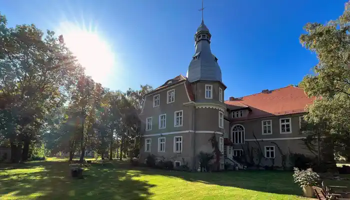 Palacio en venta Koźmice, Baja Silesia