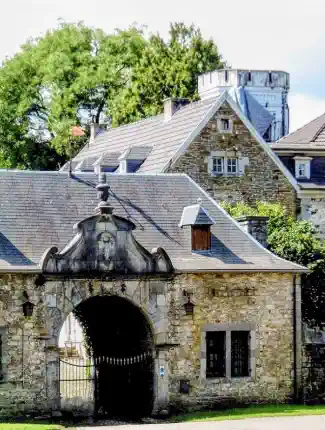 Castillo en la región fronteriza entre Bélgica y Alemania