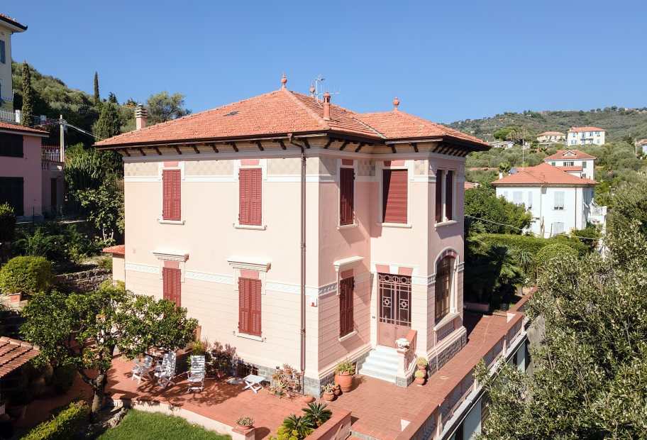 Ofertas de propiedades en Italia Liguria