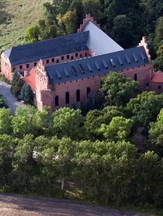 Castillo gótico en Masuria, Polonia, Barciany, Varmia‑Masuria