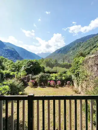 Casa histórica en Bagnères-de-Luchon con gran jardín y vistas a los Pirineos, Bagnères-de-Luchon, Occitania