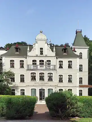 Hotel histórico, Spa Duszniki-Zdrój, Duszniki-Zdrój, Baja Silesia
