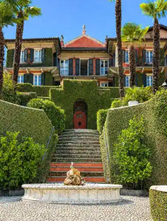 Hotel boutique en venta en el lago Maggiore, Oggebbio