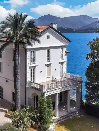 Residencia "Villa Beretta-Treves" a orillas del Lago Maggiore, Belgirate, Piamonte