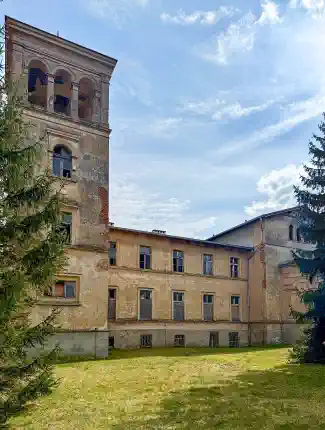 Antigua logia masónica cerca de Legnica, oeste de Polonia, Jawor, Baja Silesia