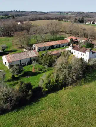 Propiedad con casa señorial y dependencias en el sur de Charente, Nueva Aquitania, Condéon, Nueva Aquitania