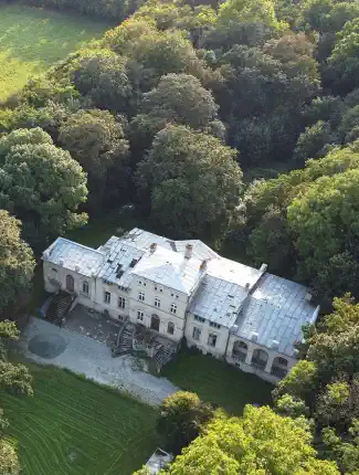 Casa señorial con parque en ubicación aislada entre Berlín y Poznań, Pakosław, Gran Polonia