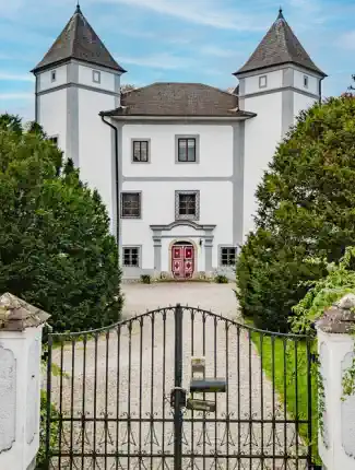 Castillo Windern – Residencia histórica con jardines y piscina en Desselbrunn, Alta Austria, 4693 Desselbrunn, Alta Austria