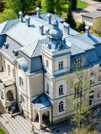 Palacete del fabricante textil Herrmann Schneider – patrimonio cultural de la industrialización, Bielsko-Biała, Silesia