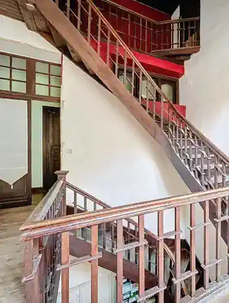 Casa señorial del siglo XVII en el corazón de Tournay, Tournay, Occitania