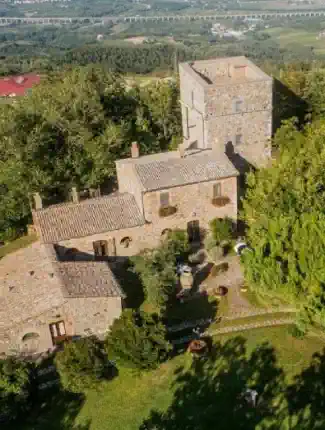Casa señorial histórica cerca de Cortona con piscina, pabellón de yoga y vistas a las colinas, 05014 Castel Viscardo, Umbría