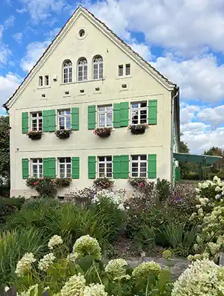 Propiedad rural en la región fronteriza entre Polonia, Alemania y la República Checa, Sławnikowice, Baja Silesia